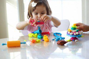 kemampuan bayi usia 2 tahun