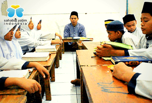 Bantuan Guru Qur'an Sahabat Yatim Indonesia