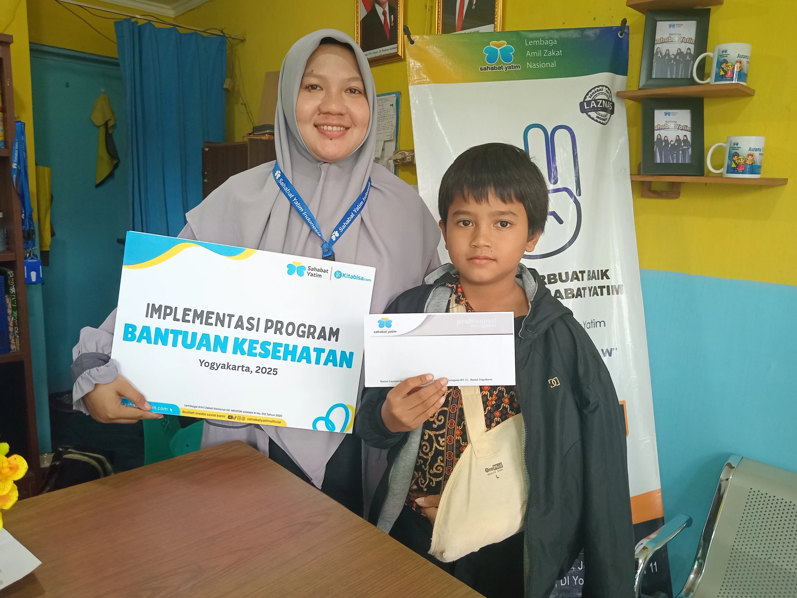 bantuan kesehatan
