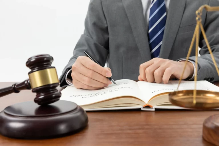 bantuan hukum