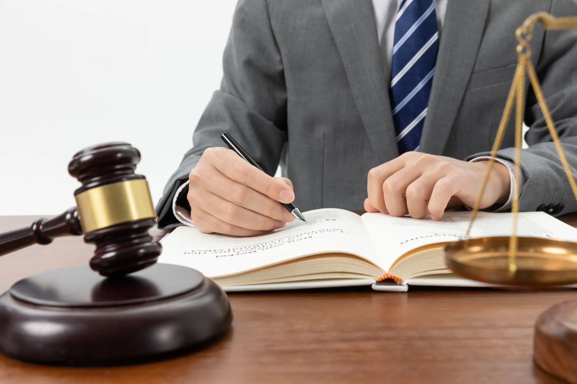 bantuan hukum