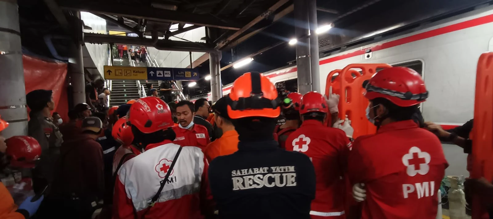 Stasiun Bekasi Timur