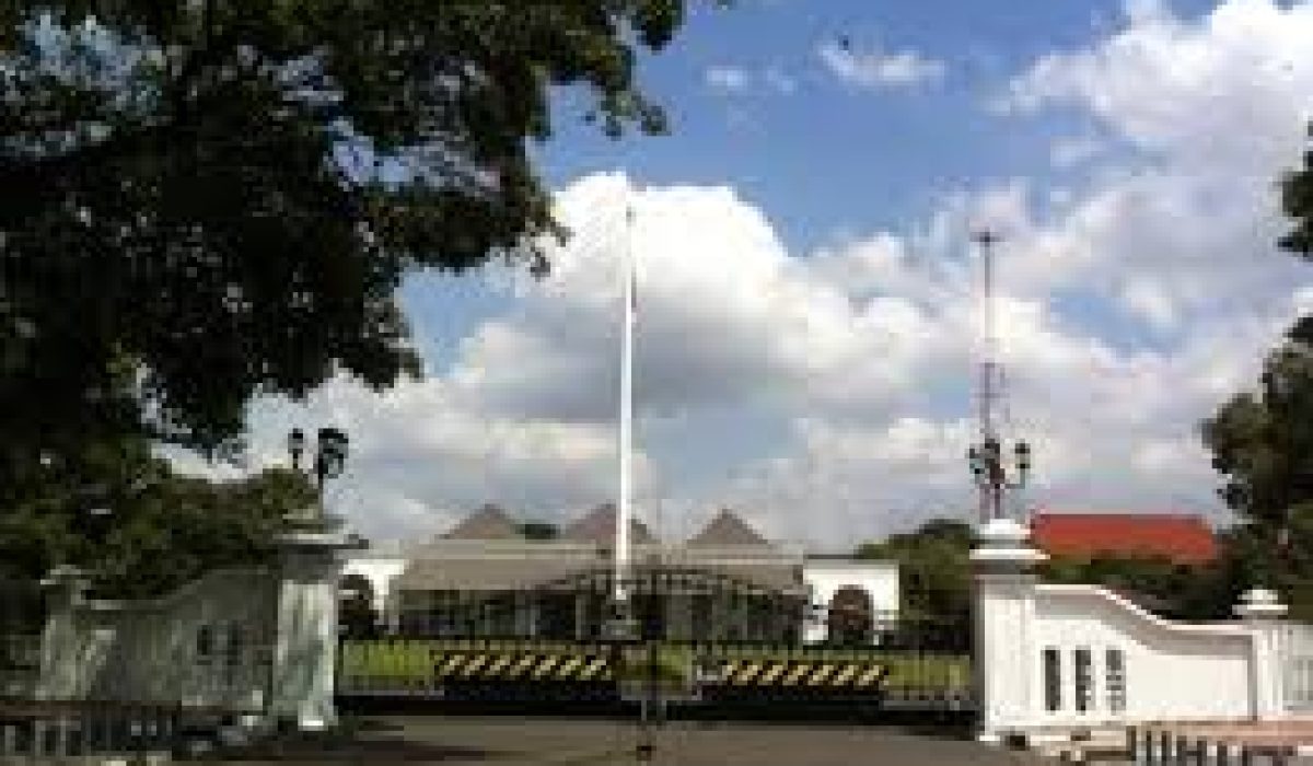 Keanggunan Sejarah Istana Yogyakarta