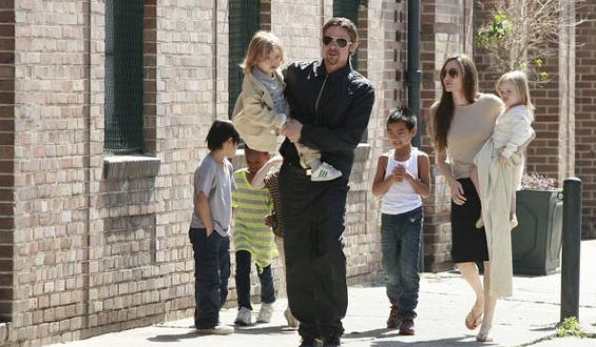 Brad-Pitt-Angelina-Jolie