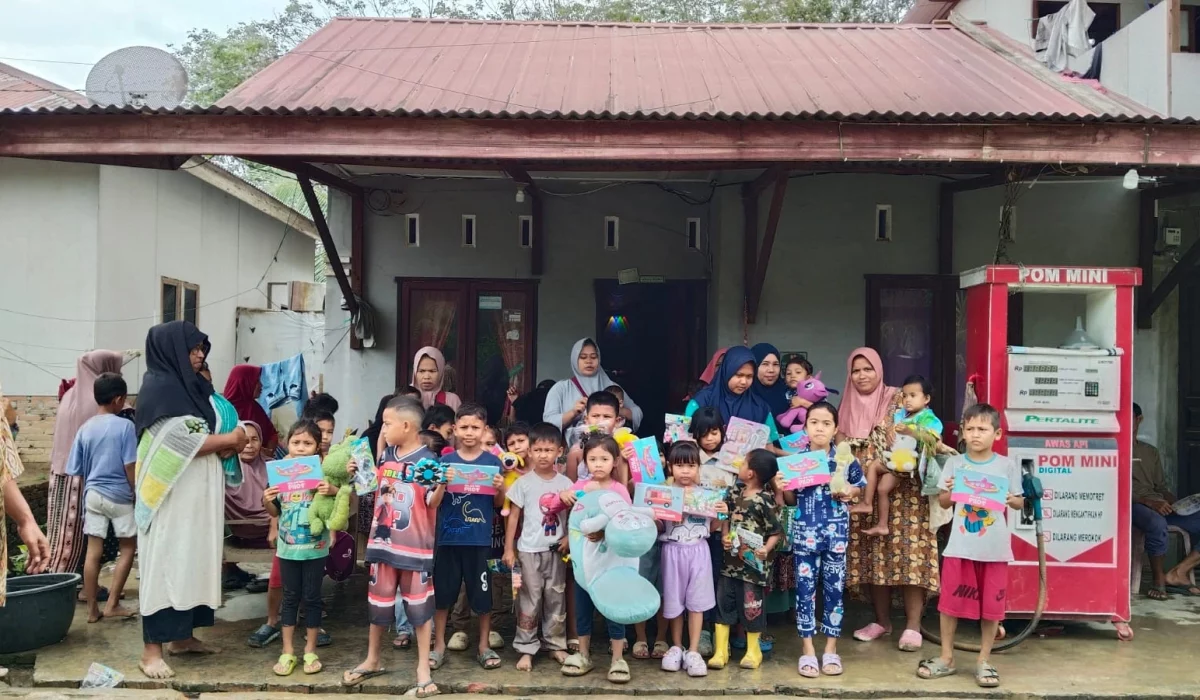 Trauma healing anak banjir