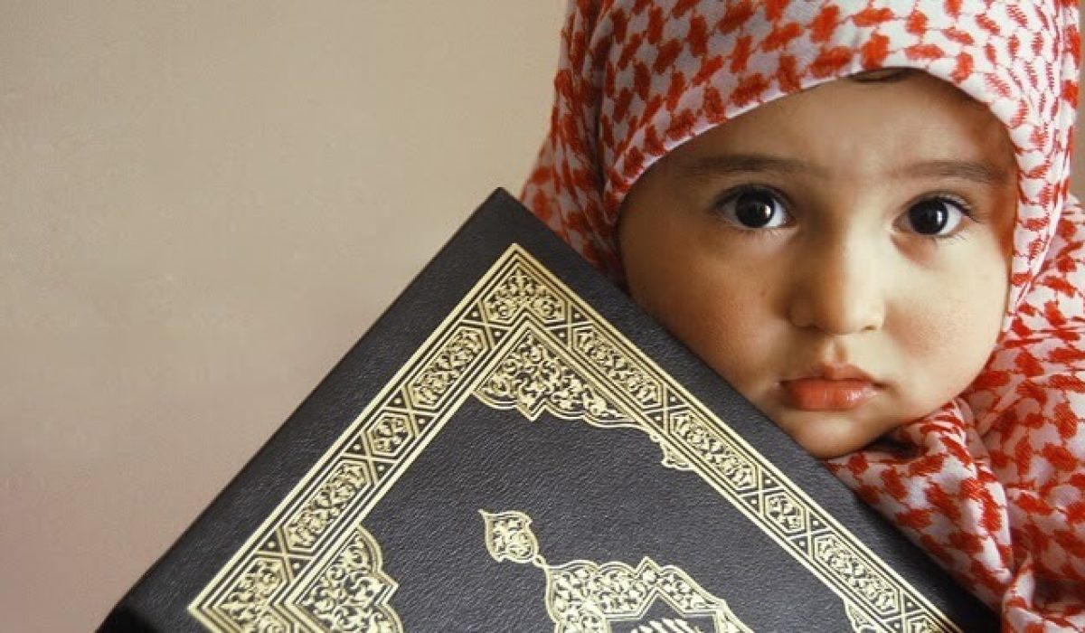 Rangkaian Nama Bayi Perempuan Islami Dan Artinya